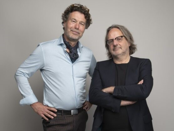 Paul Ruigrok, regisseur en Huibert Crijns, collectiespecialist