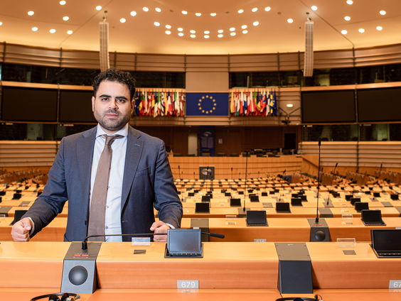 De Tijdcapsule met Europarlementariƫr Mohammed Chahim