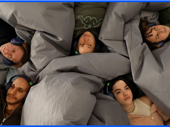 Honey Eavis over de auditieve theatervoorstelling UIT HUIS