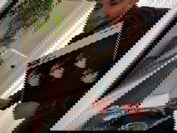 Vers Vinyl: Wat zijn de beste platen van maart?