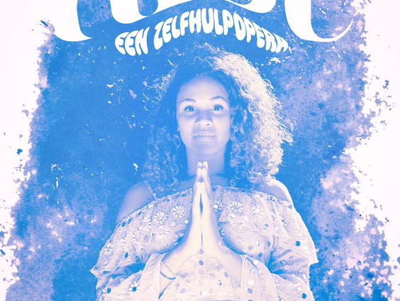 Nienke Nasserian zingt in haar eigen zelfhulpopera