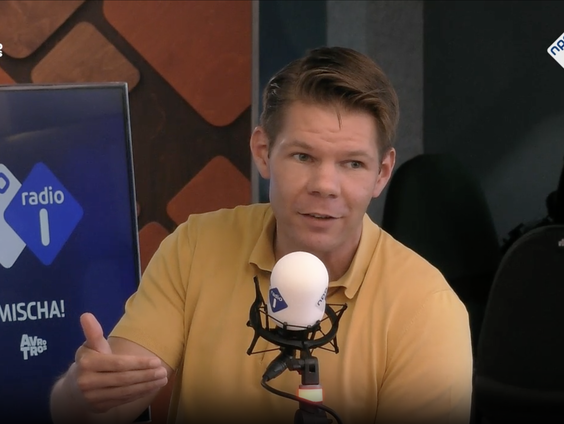 Victor Vlam neemt de mediaweek door