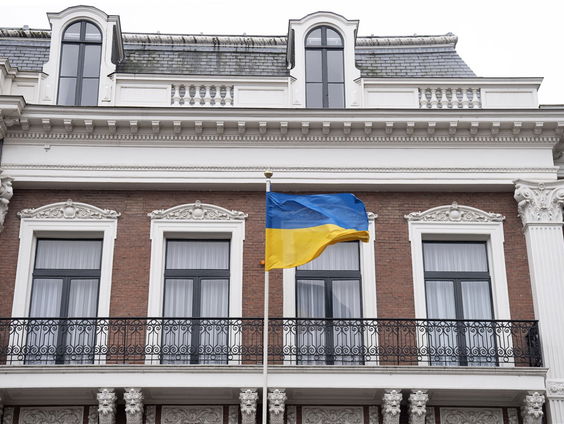 Schrijvers Tommy Wieringa en Jaap Scholten net terug uit Oekraïne