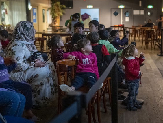 Rechtszaak tegen staat voor recht asielzoekers langer te werken
