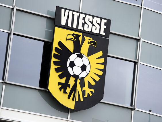 KNVB wijst overname Vitesse af: 'Twijfel of de gelden legaal zijn'