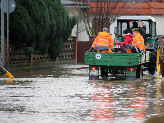 Voormalig deltacommissaris: 'We kunnen nog lang in Nederland blijven wonen, maar we kunnen ons niet alles permitteren'