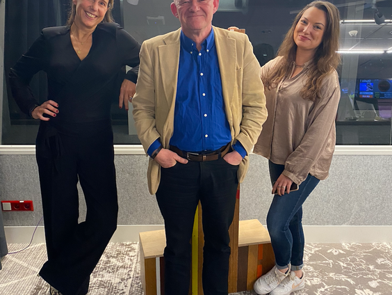 het nieuwsforum met Wim Berkelaar, Floor Bremer en Elif Isitman