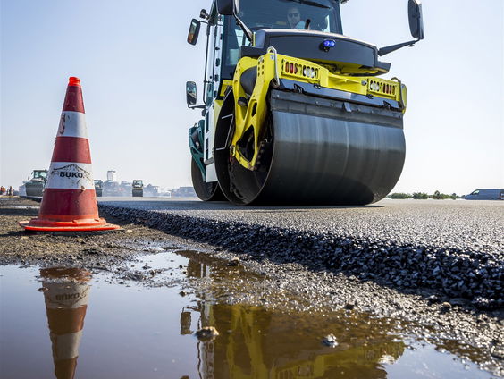 Wageningen Universiteit werkt aan duurzaam asfalt-alternatief