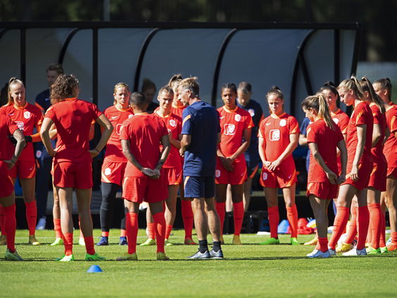 Oranjevrouwen spelen cruciaal WK-kwalificatieduel