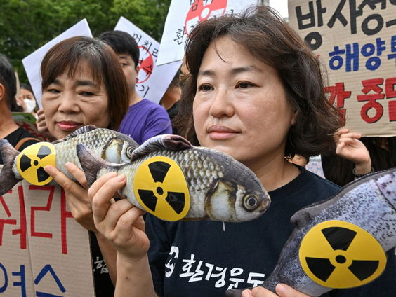 Japan start met lozen afvalwater kerncentrale Fukushima