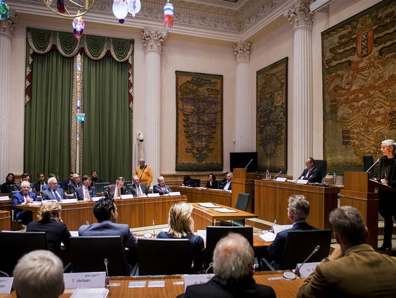 Statenleden laten het afweten, hoe lossen we dit probleem op?