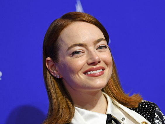 Emma Stone schittert in nieuwe film 'Poor Things'