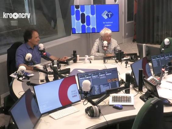 René van Stipriaan en Geert Mak over Amsterdam in bijna 80 boeken