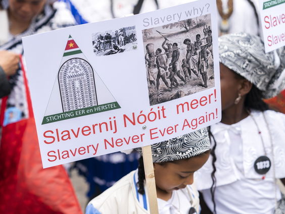 Raymund Schütz vond het bonnetje dat aantoonde hoeveel geld de Oranjes overhielden aan de koloniën