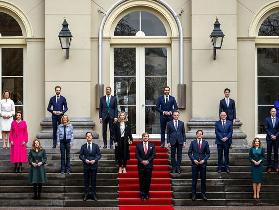 Kees Boonman en Bram van Ojik over de val van het kabinet
