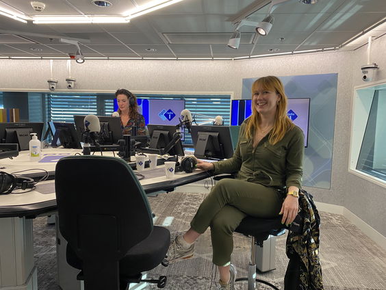 Jip van den Toorn over haar cartoons en nieuwe boek 'Crisis'