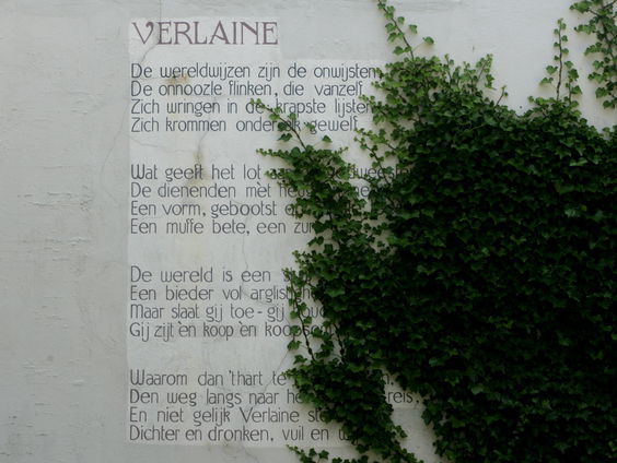 Wat te doen aan de verschraling van het poëtische landschap in Nederland?