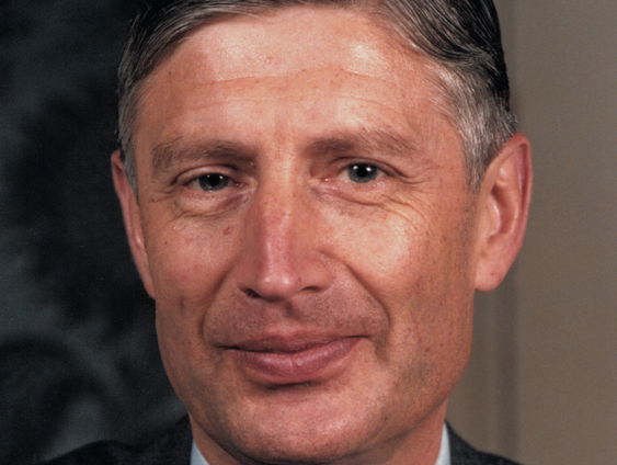 Oifik Youssefi over voormalig premier Dries van Agt