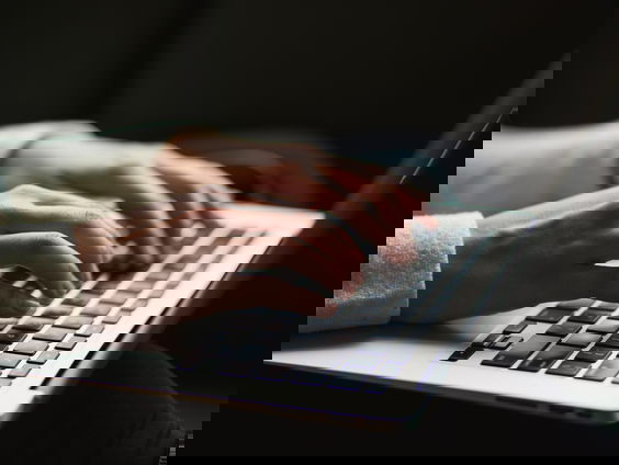 VVD-Kamerlid Daan de Kort lanceert toegankelijkheid : ‘Websites en apps van de overheid zijn niet toegank ...