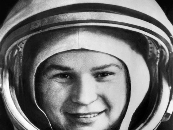 De eerste vrouw in de ruimte