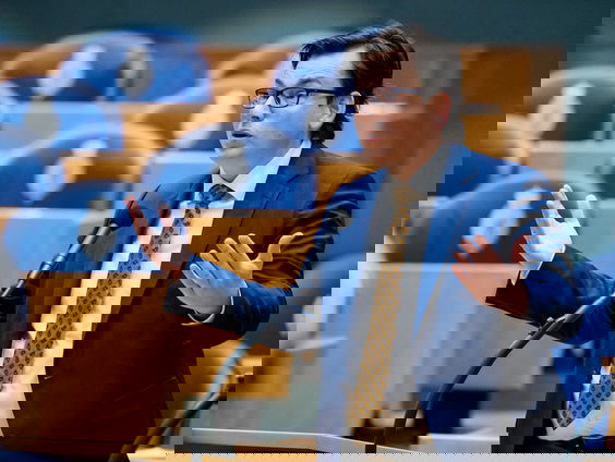 De Vraag aan Den Haag: hebben Kamerleden een minimale aanwezigheidsplicht?