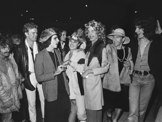 'Denk aan de kinderen!': hoe homofobe retoriek uit de 70's terugkeert