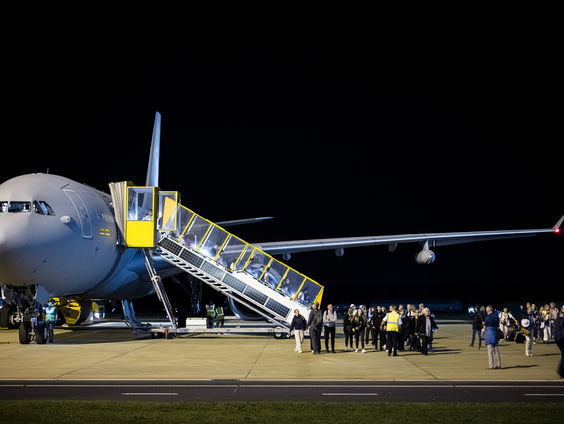 Eerste Nederlanders weer terug vanuit Israël