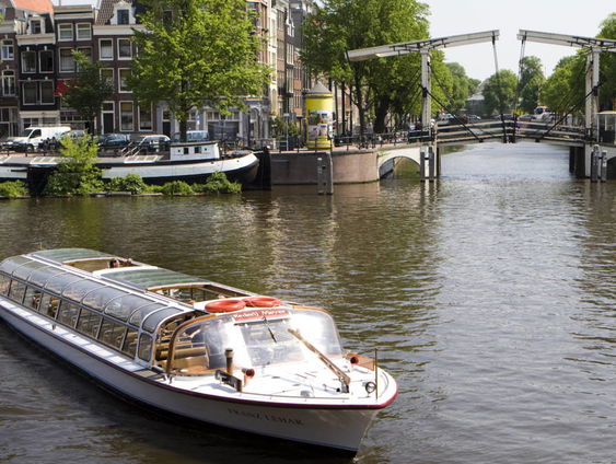 Volgens Tripadvisor zijn rondvaarten in Amsterdam het leukste uitje ter wereld