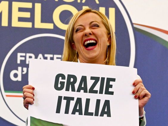 Rechts blok haalt meerderheid in Italiaans parlement