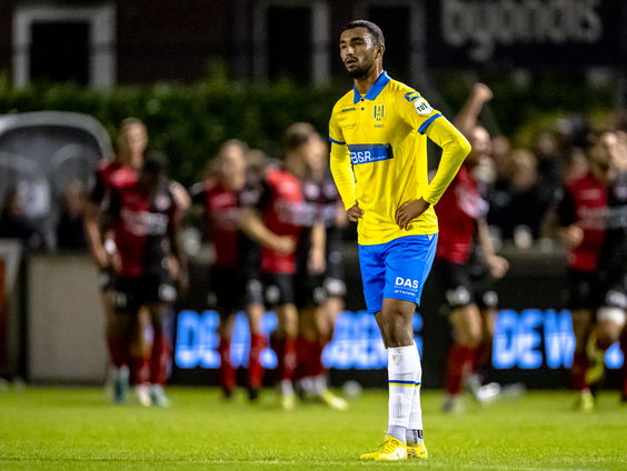 Eerste bekerstunt een feit: 'Iedereen boven de 18 is hier strontlazarus!'