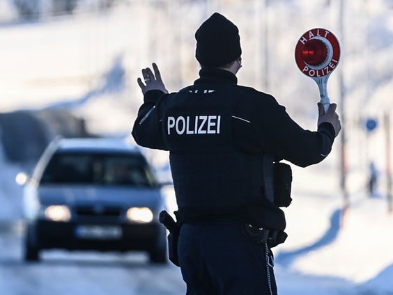 Visumschandaal zet relatie Duitsland-Polen op scherp