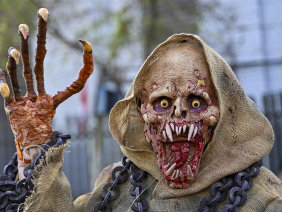 Waar komt onze fascinatie voor monsters toch vandaan?