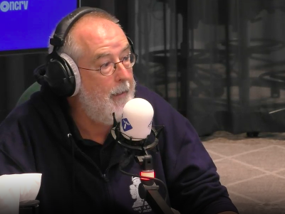 Bekendmaking schrijver Voorleeslunchverhaal: Ronald Giphart