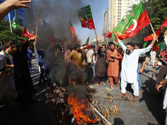 Onrust in Pakistan na arrestatie oud-premier Khan