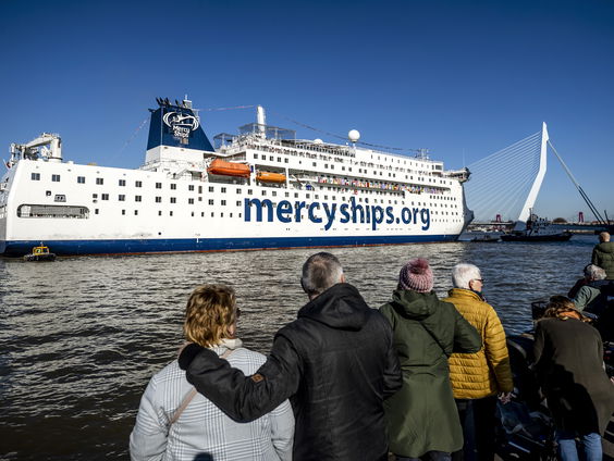 Normaal Amsterdams Peil verdwijnt uit Rotterdamse haven
