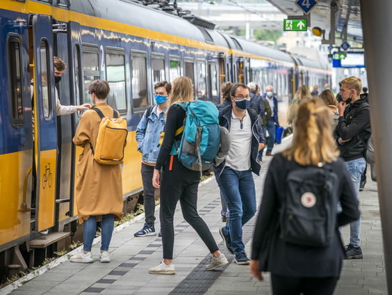 Seksuele intimidatie in het openbaar vervoer