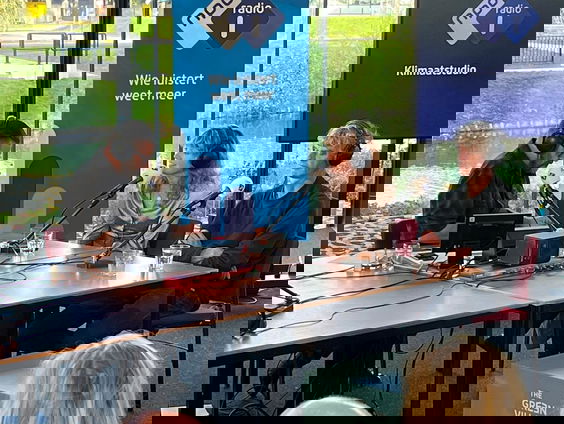 Fides Lapidaire over de nieuwe duurzame delicatesse: 'het broodje poep'