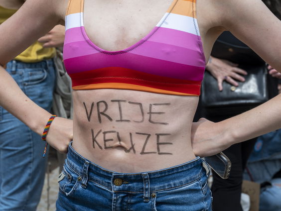 “Geef vrouwen een compleet beeld tijdens anti-abortuscampagne”