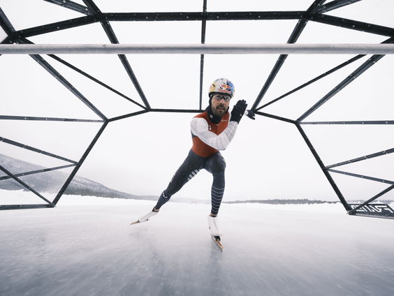 Kjeld Nuis verpulvert wereldrecord en schaatst 103 km/u: 'Dit gaat nooit meer iemand verbreken'