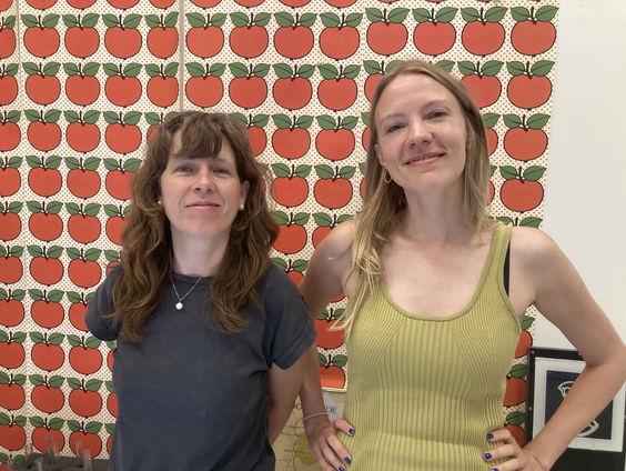 Het uitzendbureau: Anne van Veen vanaf de redactie van het Klokhuis