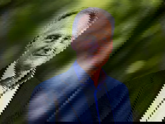 Sven Op 1: Frank Oostdam (ANVR) verwacht niet dat problemen Schiphol in de kerstvakantie zijn opgelost