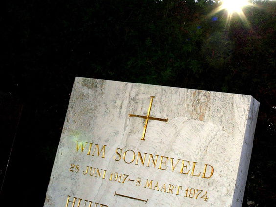 Metropole orkest eert 50e sterfdag Wim Sonneveld