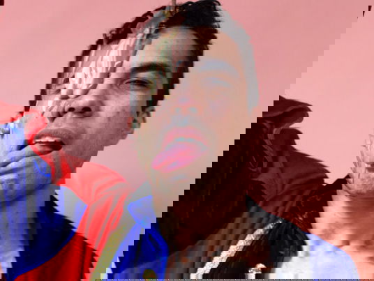 Hoe heerlyck is het Hollandsche Toetje volgens cabaretier Aron Elstak?