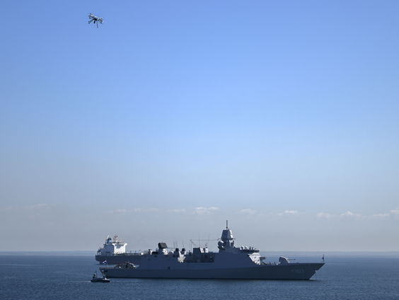 Nederland stuurt schip met militairen naar Rode Zee voor missie