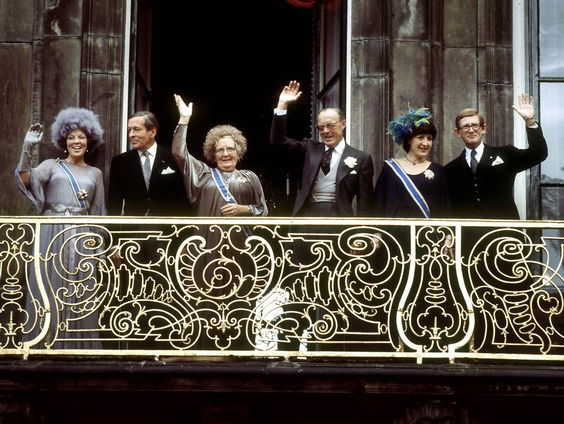 Welke geheimen van het Koninklijk Huis onthult het archief nog meer?