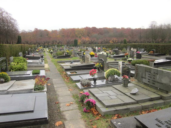 Begraafplaatsen dreigen door hoge kosten te verdwijnen