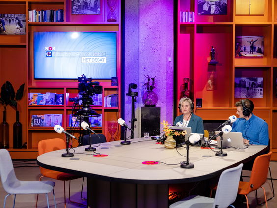 Stevige botsingen bij eerste grote verkiezingsdebat