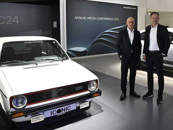 Wat is er zo bijzonder aan de VW Golf, die 50 jaar bestaat?