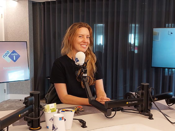 Ilvy Njiokiktjien en Ragner Verbraeken over gezinsverpleging psychiatrische patiënten