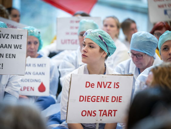 Cao-onderhandelingen zorg vastgelopen: is er een uitweg?